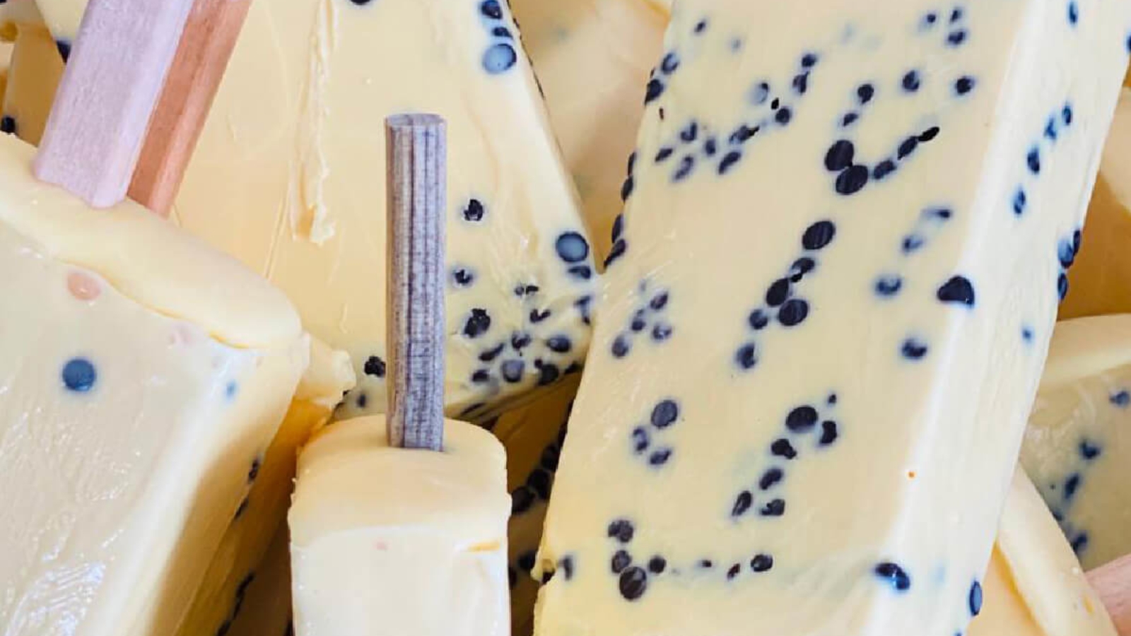 Paleta de Vainilla con Pasas